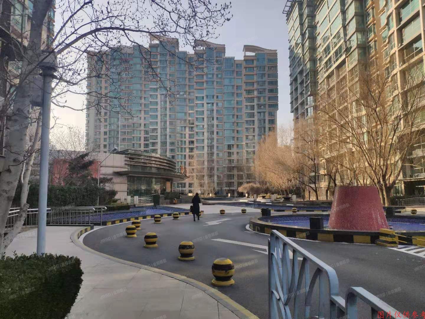 ※东城区 东直门外大街乙36号院17号楼1703室（海晟名苑小区）+3车位