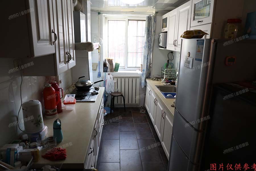 朝阳区 朝新嘉园东里一区22号楼2层7门201号（朝阳新城）