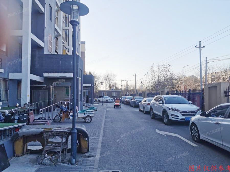 大兴区育林街8号院1号楼13层2单元1301（育新花园西里）