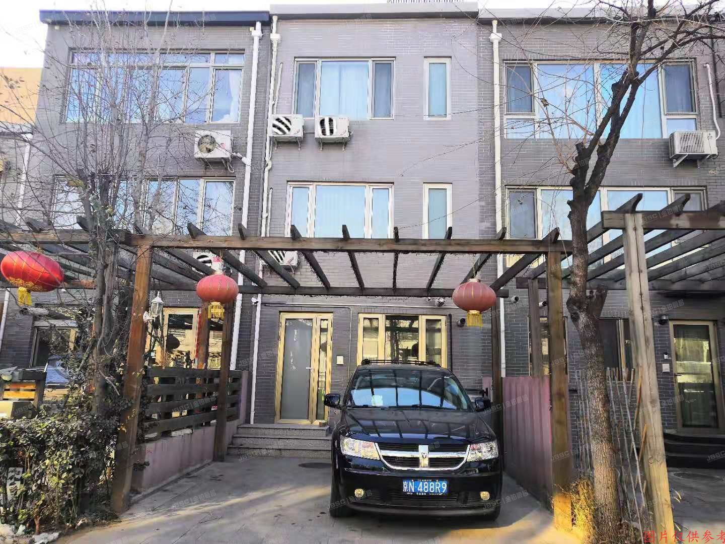 大兴区黄村镇香留园316号楼1至3层3（翡翠城二期）