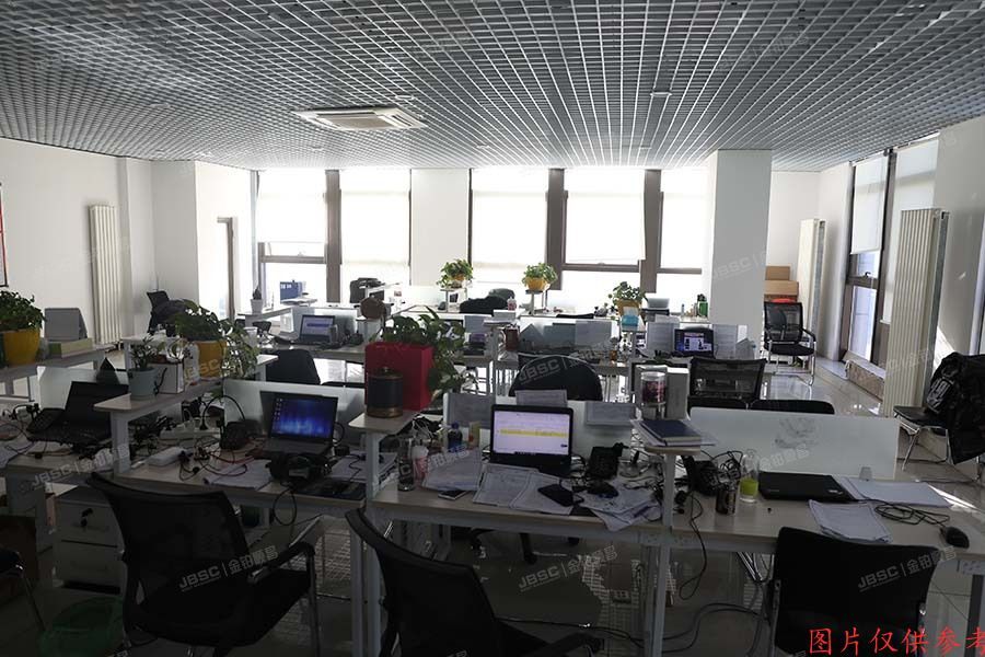 房山区辰光东路16号院11号楼9层906（启航国际）