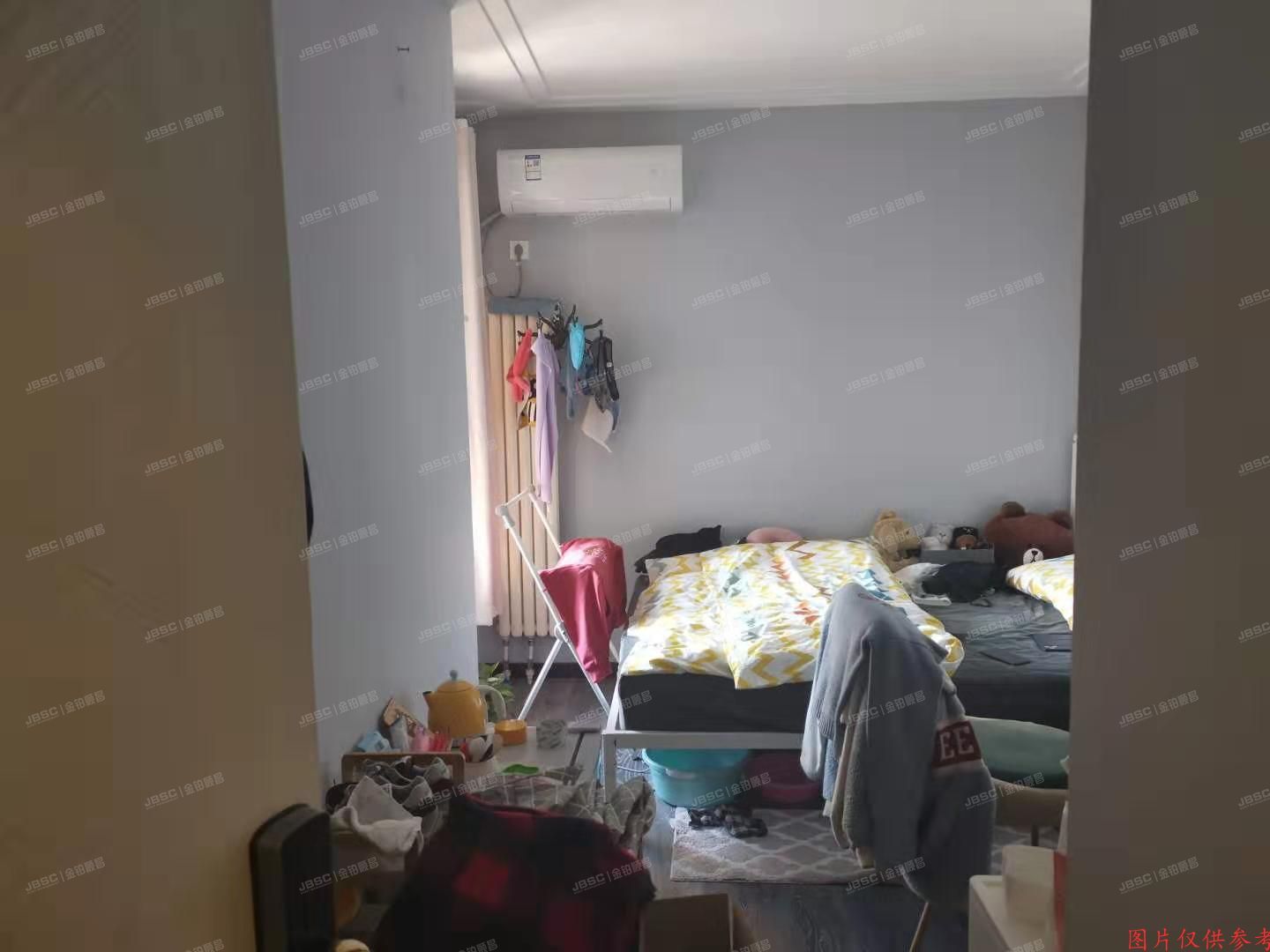 朝阳区水岸中街19号院10号楼20层1单元2003号（世华泊郡）