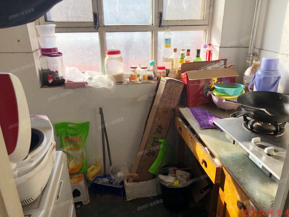 朝阳区 百子湾路29号地材宿舍1号楼5层2门252（爱工场文化产业园）