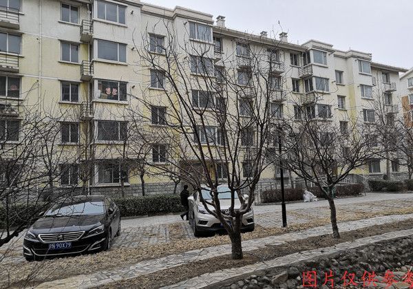 房山区  世界名园13号楼2单元202室