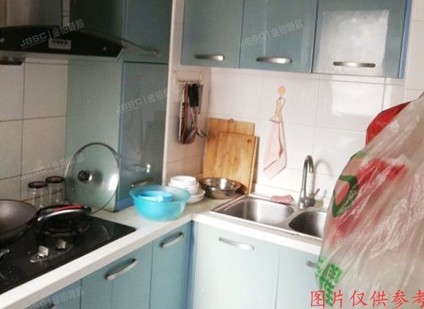 昌平区 顶秀青溪家园1号楼4层1单元402