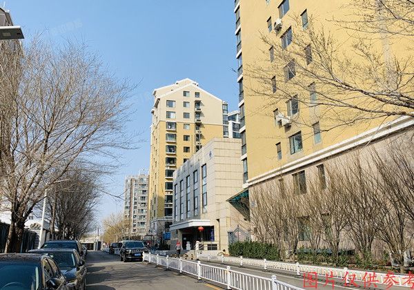 朝阳区 花虎沟8号院3号楼1单元1202室（澳景花庭）