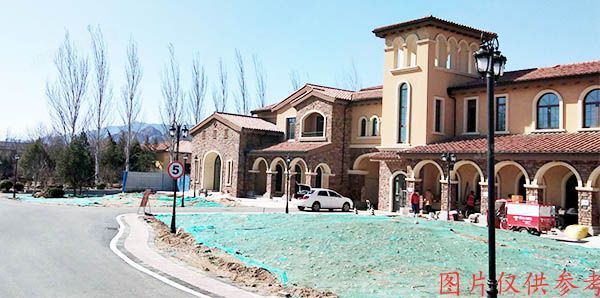 昌平区 百葛路366号院二区9-5号-1至2层9-5（香江别墅）