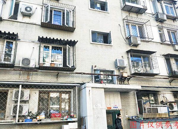 朝阳区 西八间北里19号楼2单元303