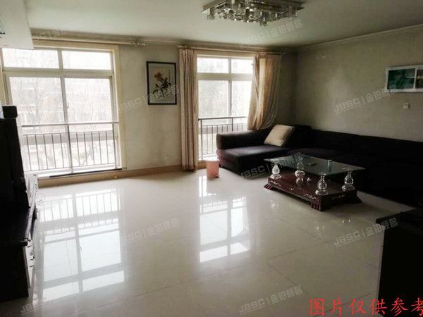 顺义区 馨港庄园三区30号楼三单元302