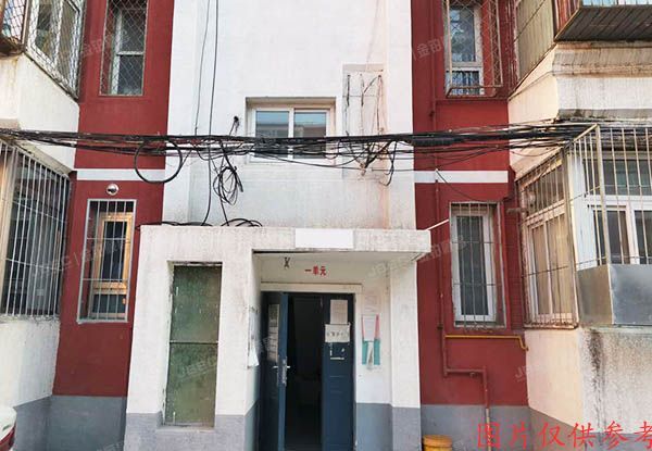 昌平区 西环里38号楼4层1单元402号