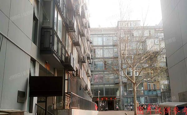 东城区  兴隆都市馨园2号楼2层238室