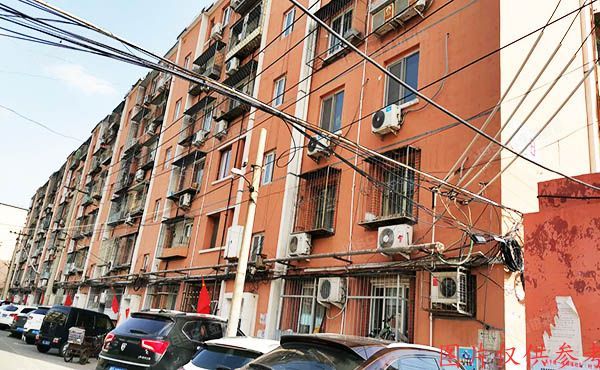 丰台区 大红门南里8号楼7单元303