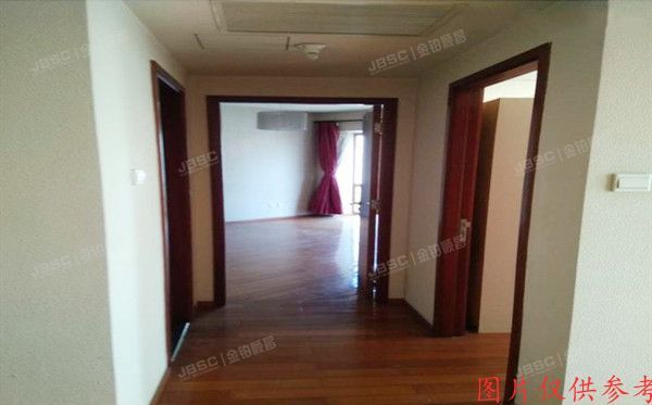 朝阳区 西大望路三号院2号楼7层M单元803（蓝堡国际公寓）