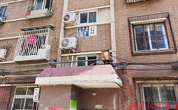 门头沟区 月季园东里9号楼3层1单元301号