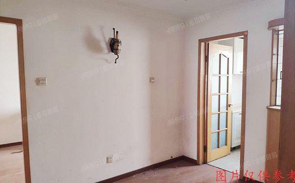 房山区-良乡 行宫园一里15号楼2单元302