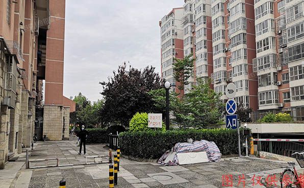 房山区-良乡 行宫园一里15号楼2单元302