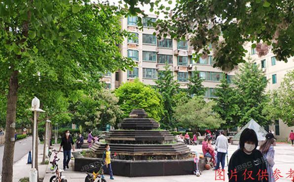 通州区 云景北里54号楼4层1单元141（时尚街区西区）