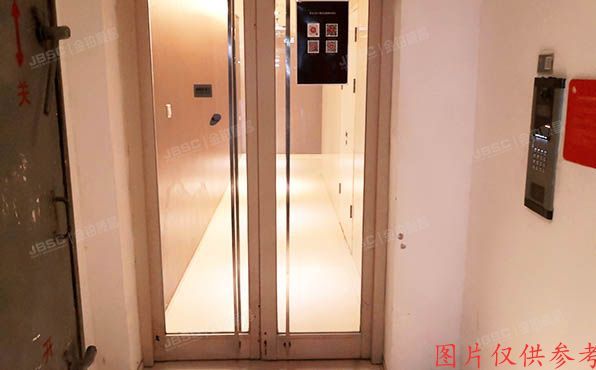 朝阳区 工人体育场北路8号院4号楼23层12-2702（三里屯SOHO）公寓