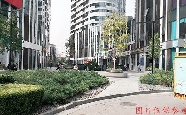 朝阳区 工人体育场北路8号院4号楼23层12-2702（三里屯SOHO）公寓