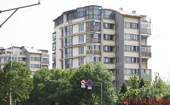 大兴区金惠园二里10号楼1至2层101（风景翠园）