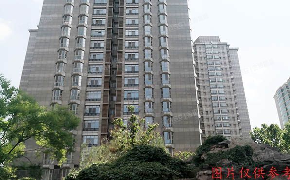 朝阳区 永安东里甲3号院4号楼102号（通用时代国际公寓）带院子