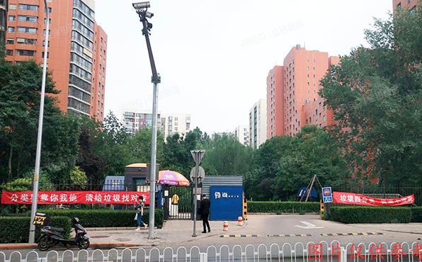 海淀区 万柳锋尚名居6号楼1404（锋尚国际公寓）