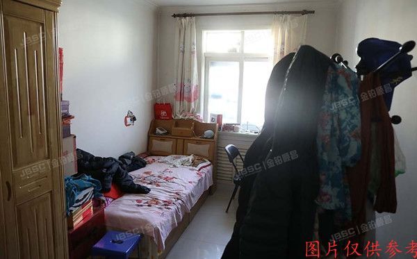 平谷区 园丁小区17号楼4层（7）-402