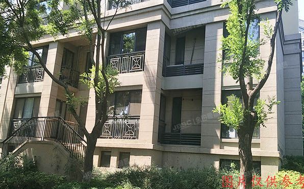 房山区-阎村 绿城 • 百合天风苑8号楼1至-1层1单元101