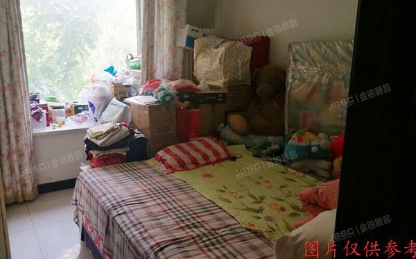 大兴区 兴华园40号楼3层2单元301（彩虹新城）