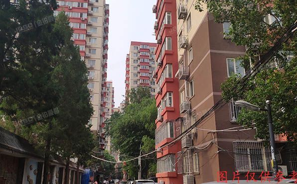 海淀区 明光村小区12号楼4门三层8号