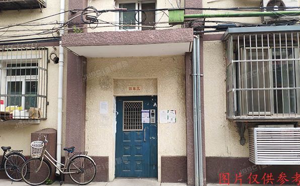 海淀区 明光村小区12号楼4门三层8号