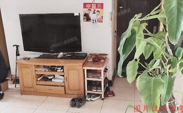 通州区 新华西街15号院3号楼1层711 房改房