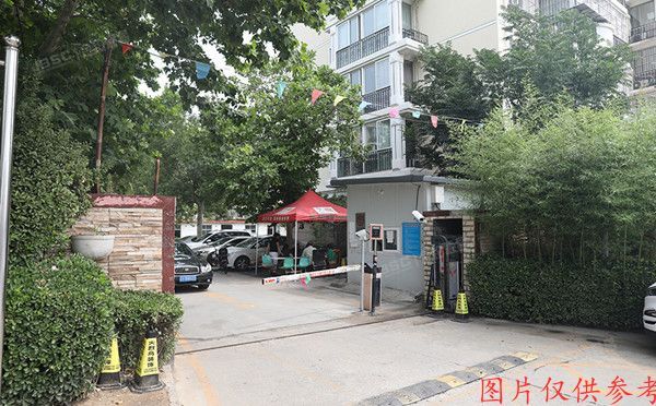 怀柔区 金台园57号楼6层7-602（50%）钓鱼台小区