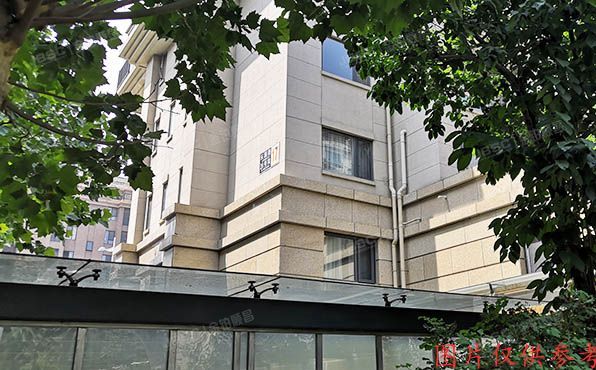 大兴区  乐园路29号院17号楼-1至2层1单元202号（旭辉御府）