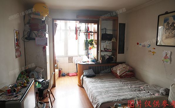 朝阳区  东柳西里12号楼4层4门412号