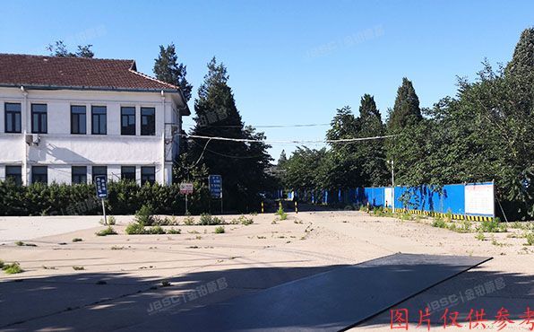 丰台区 大红门西路4号4-1幢等8幢房屋及土地