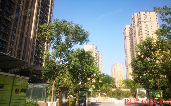 通州区 东潞苑一区8号楼12层2单元1204号（通瑞嘉苑）