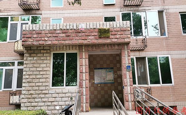 海淀区 远大园四区1号楼3层4单元301