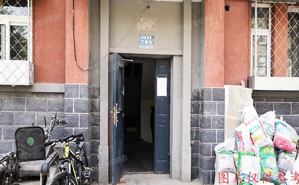 门头沟区 军庄镇杨坨矿5号楼1层2单元3号（杨坨小区）