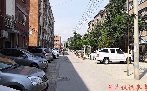 门头沟区 军庄镇杨坨矿5号楼1层2单元3号（杨坨小区）