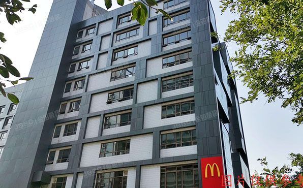 朝阳区 小营路19号1号楼13、14层+4车位（财富嘉园）