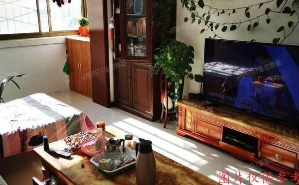 密云区 双龙集团南生活区家属楼1层1单元101号