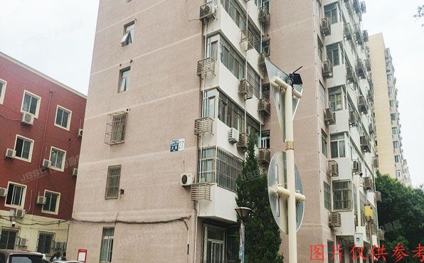 西城区 复兴门外大街29号楼5层512  房改房