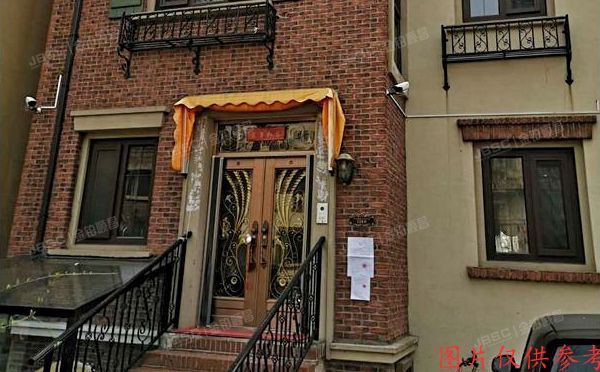 顺义区 禾贵街2号院126号楼-1至3层（龙湖香醍溪岸）别墅