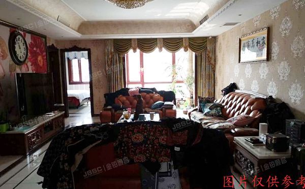 顺义区 禾贵街2号院126号楼-1至3层（龙湖香醍溪岸）别墅