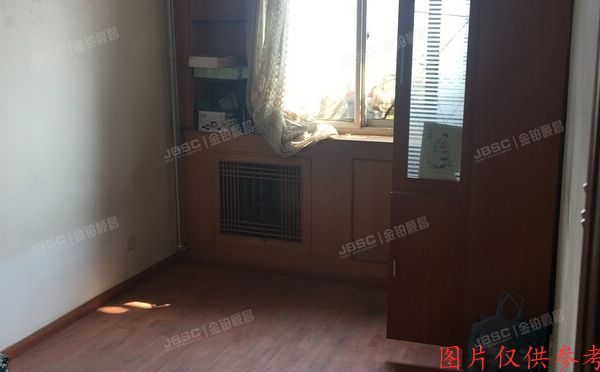 丰台区 长辛店花园北里13楼1单元402号