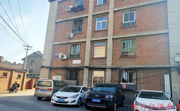 丰台区 长辛店花园北里13楼1单元402号