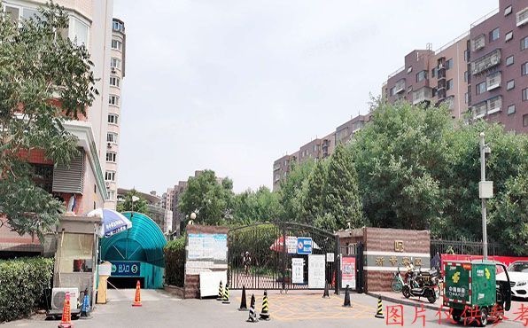 东城区 花市南里西区10号楼5层3单元0504（新景家园）