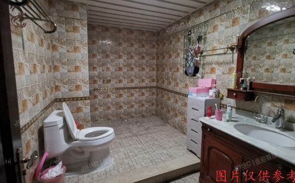 东城区 东直门北小街2号楼10层1011室