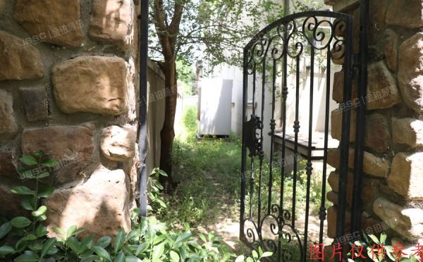 昌平区 安四路99号院一区88号1至2层（御汤山）别墅